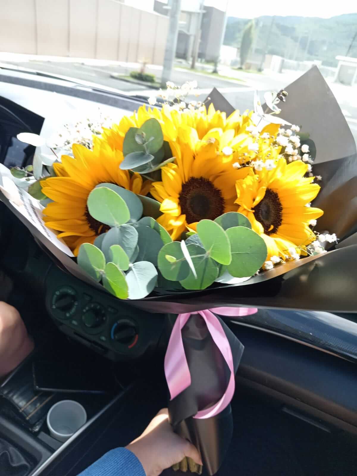 Bouquet 24 Girasoles y follaje