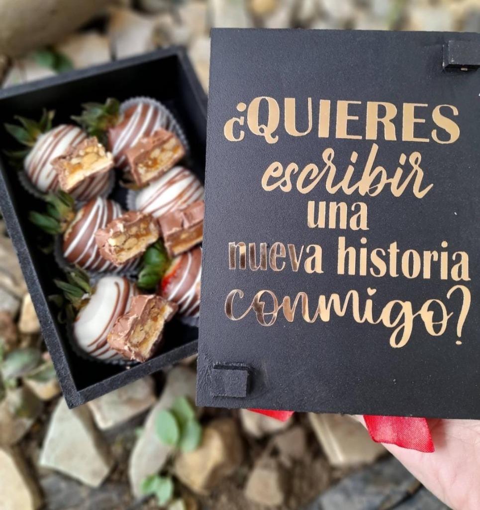 Caja Propuesta 'Una Nueva Historia'