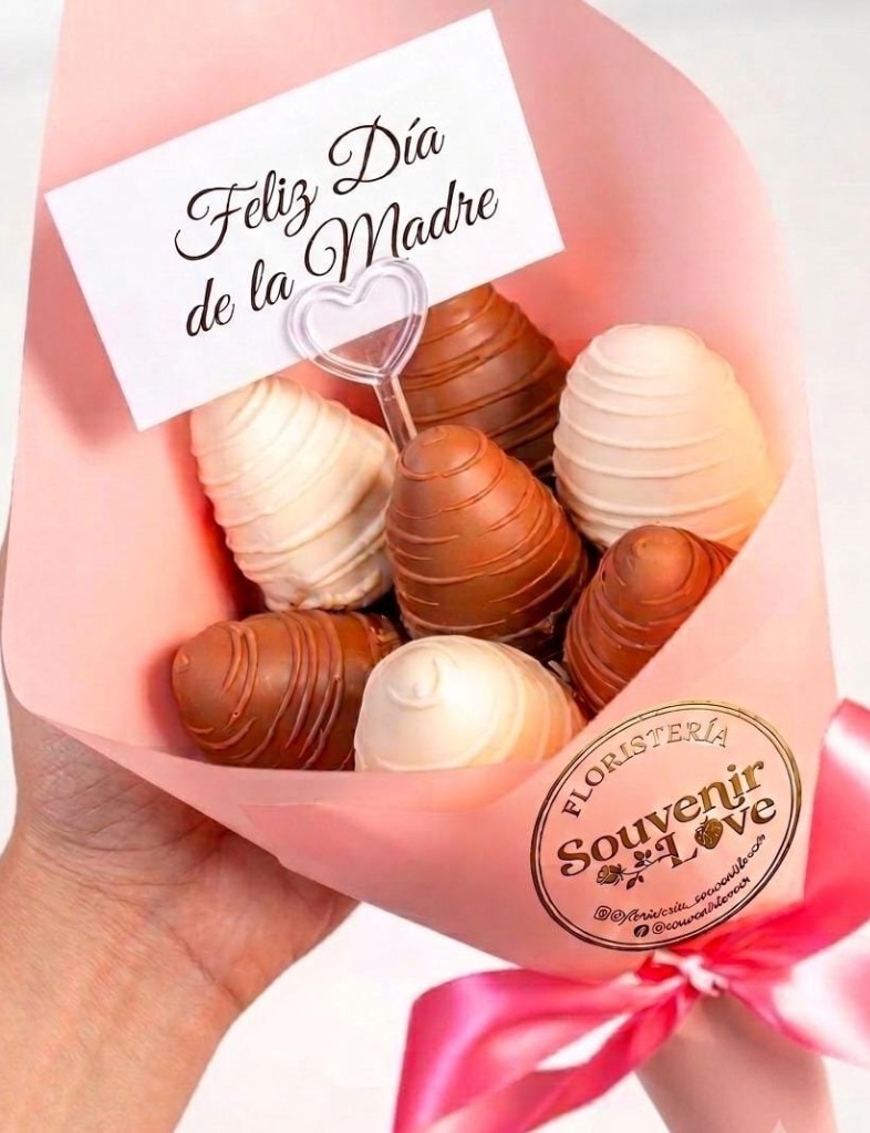 Cono de Fresas Clásico (7 unidades)